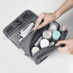 کیف لوازم آرایشی مسافرتی با گیره نگه‌دارنده - Image 4